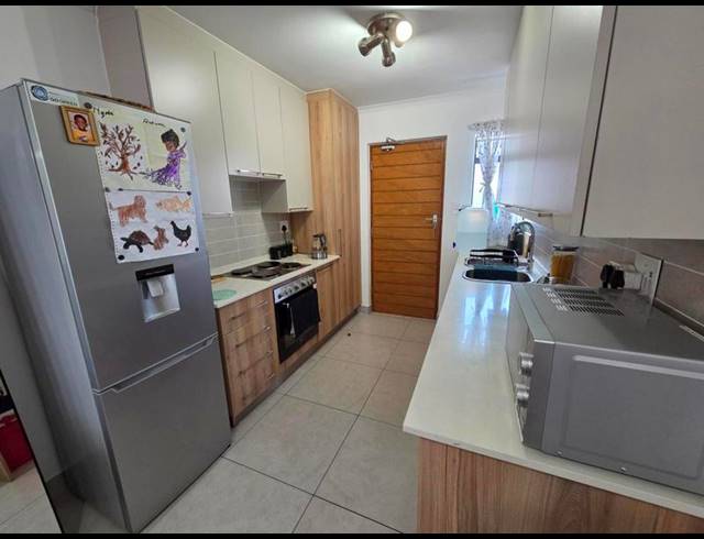 2 BEDROOM APARTMENT FOR SALE IN IRENE